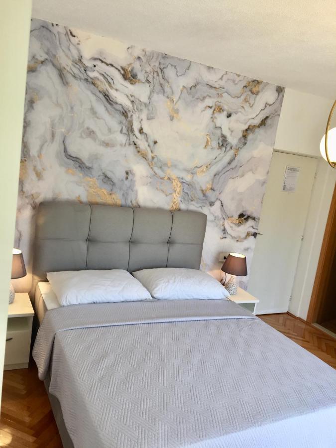 Tatijana Holiday Apartments มาคาร์สกา ภายนอก รูปภาพ