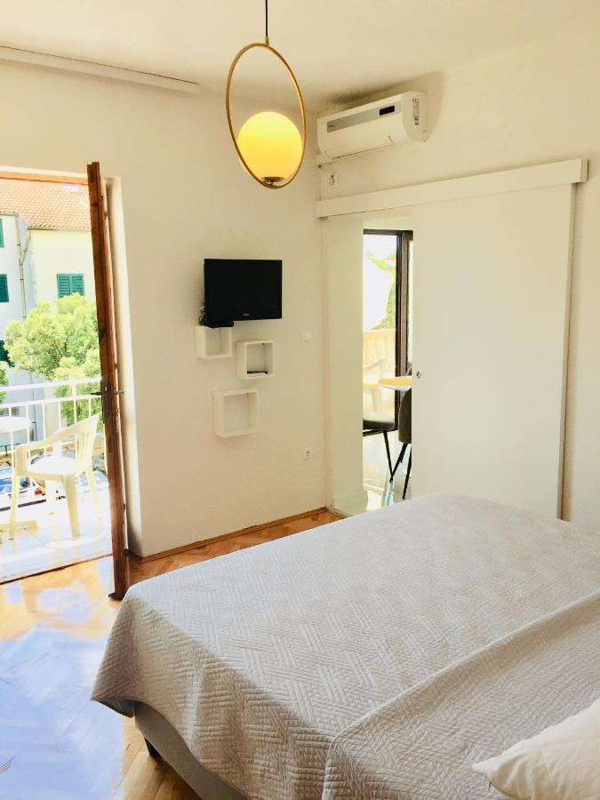 Tatijana Holiday Apartments มาคาร์สกา ภายนอก รูปภาพ