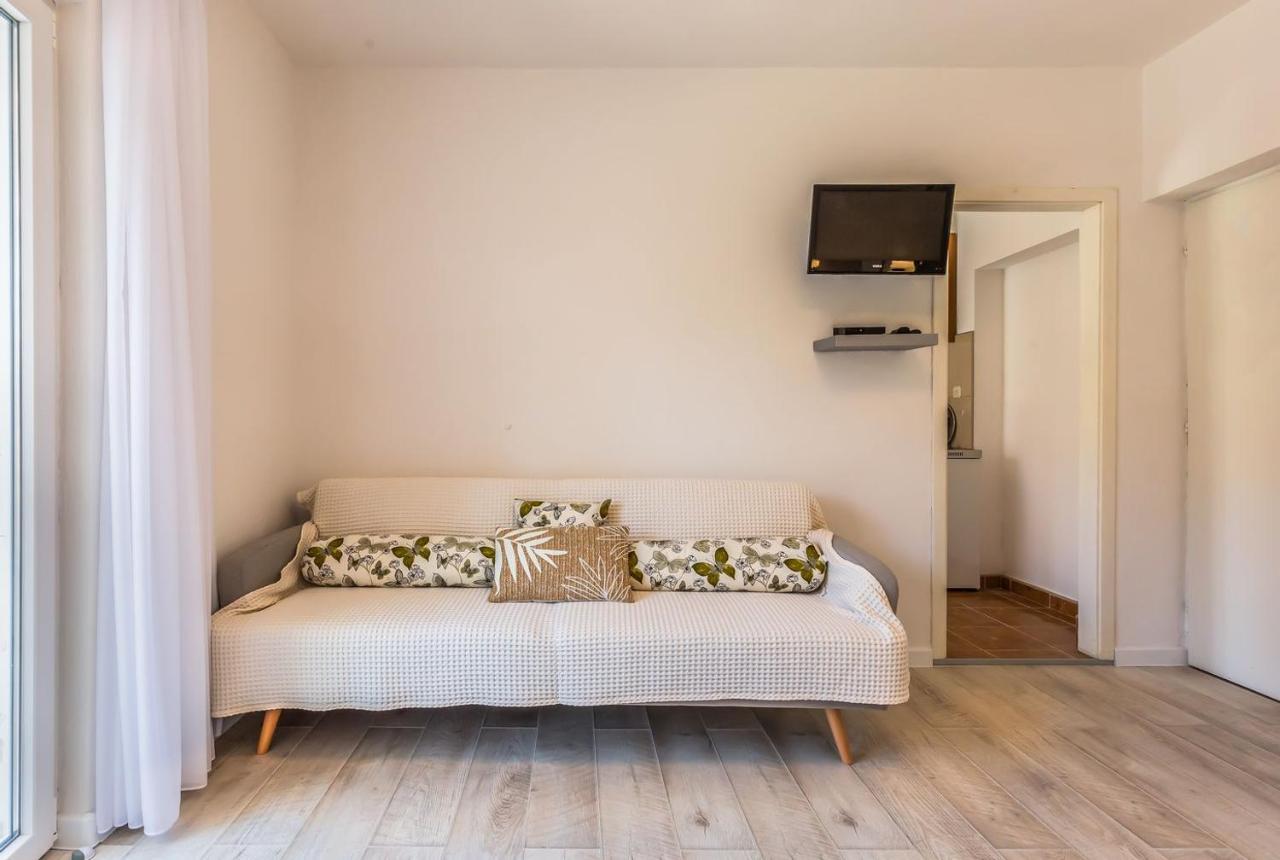 Tatijana Holiday Apartments มาคาร์สกา ภายนอก รูปภาพ