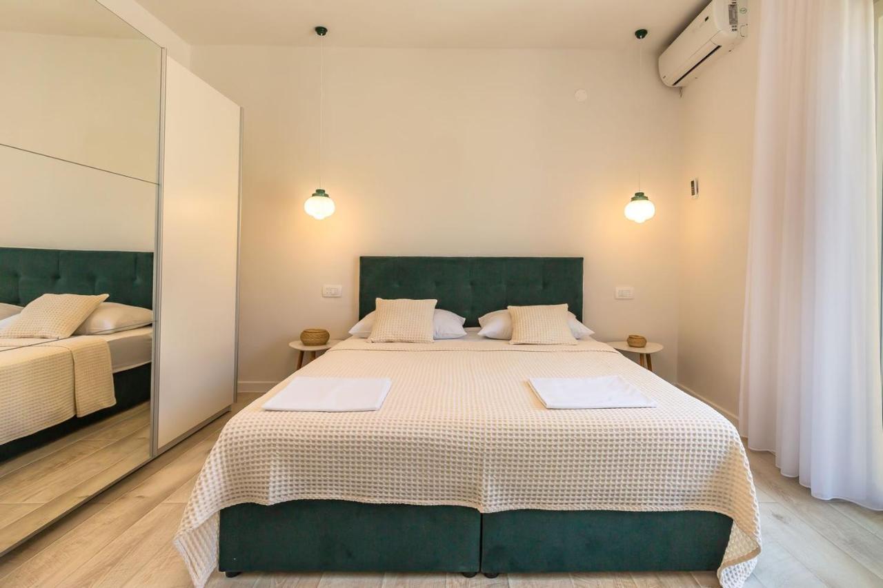 Tatijana Holiday Apartments มาคาร์สกา ภายนอก รูปภาพ
