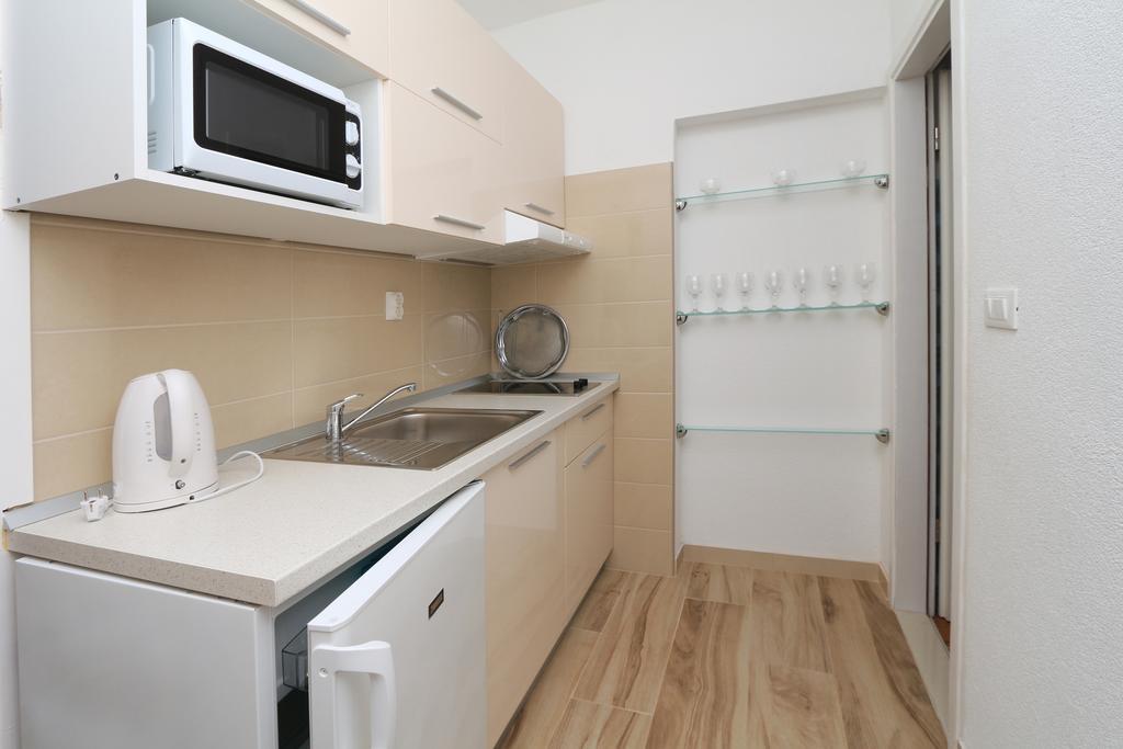 Tatijana Holiday Apartments มาคาร์สกา ภายนอก รูปภาพ