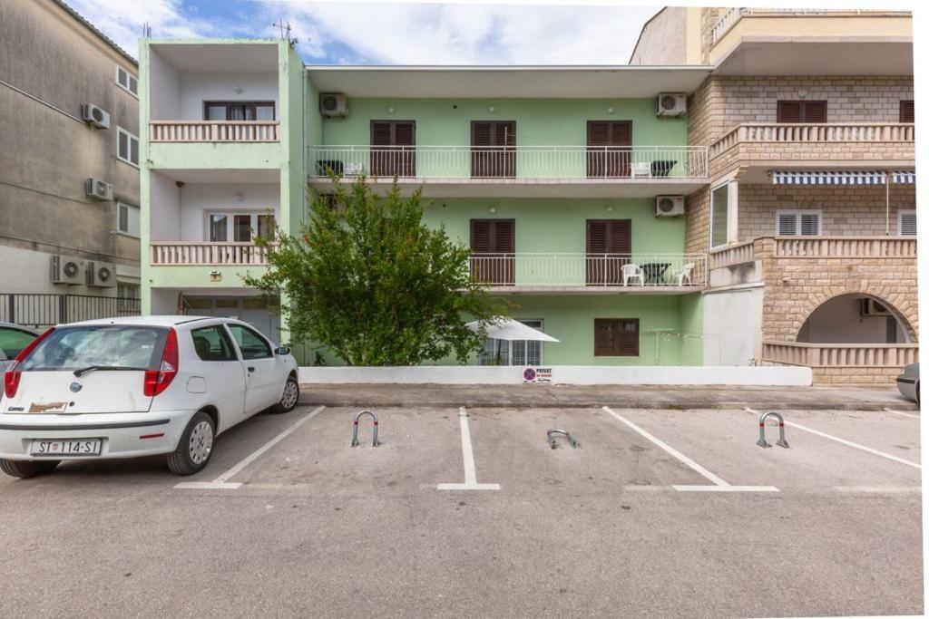 Tatijana Holiday Apartments มาคาร์สกา ภายนอก รูปภาพ