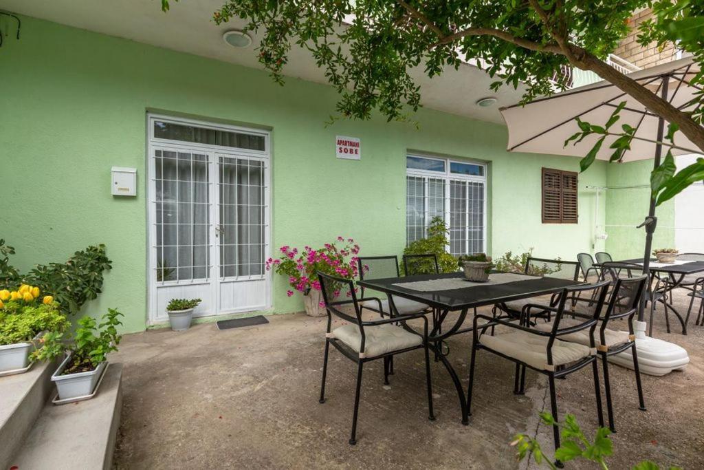 Tatijana Holiday Apartments มาคาร์สกา ภายนอก รูปภาพ